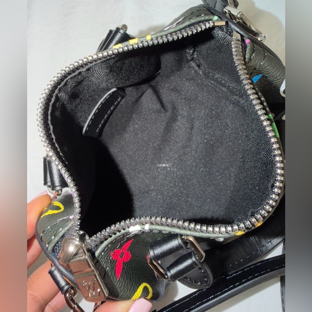 👑✅PRICE FIRM✅Black Fashion Mini Crossbody Speedy Bag. NWOT - Picture 9 of 16